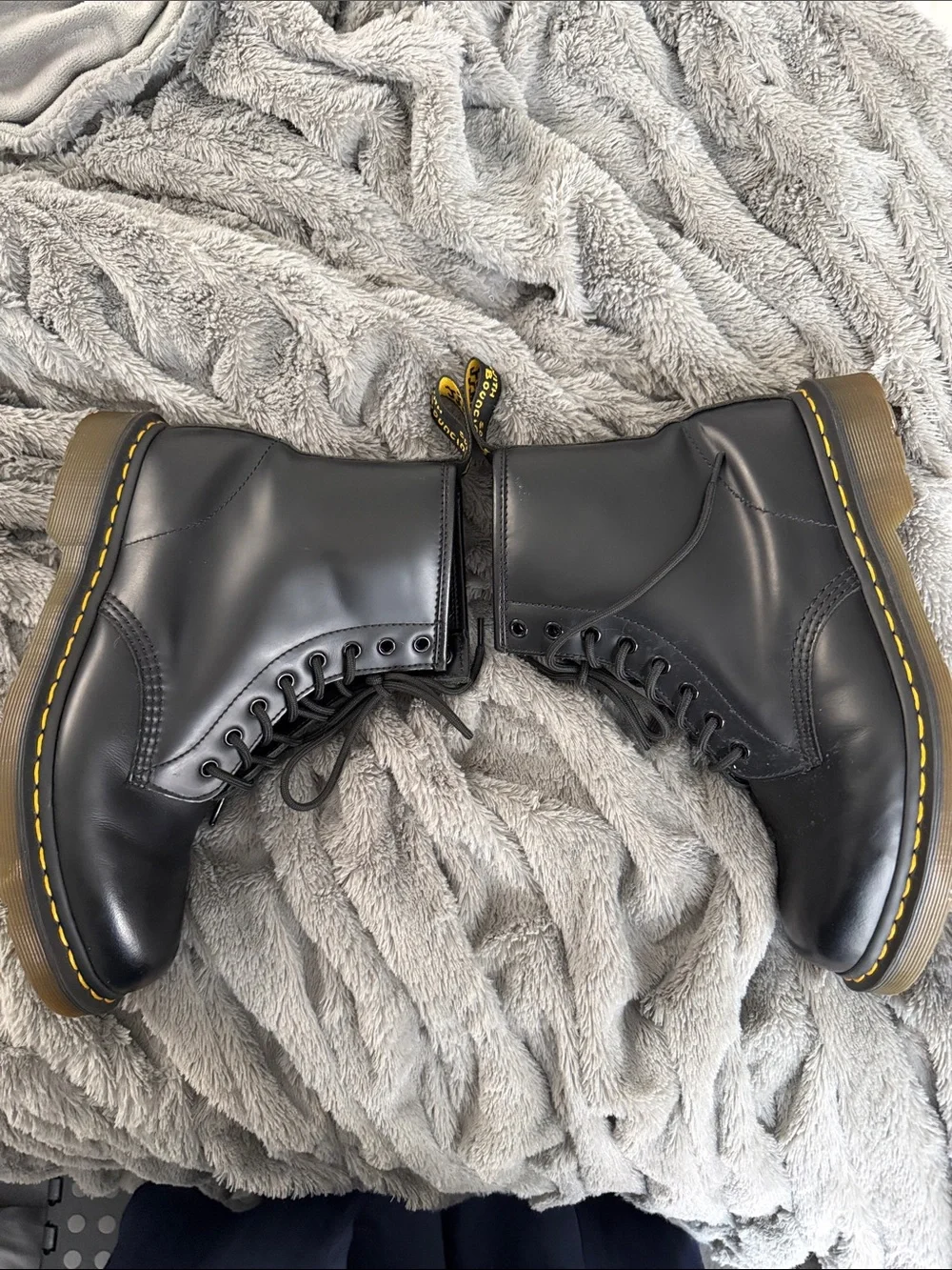 Dr. Martens 1460 BEX Black Leather 8-Eye Lace-Up Boots with Yellow Stitching 9M